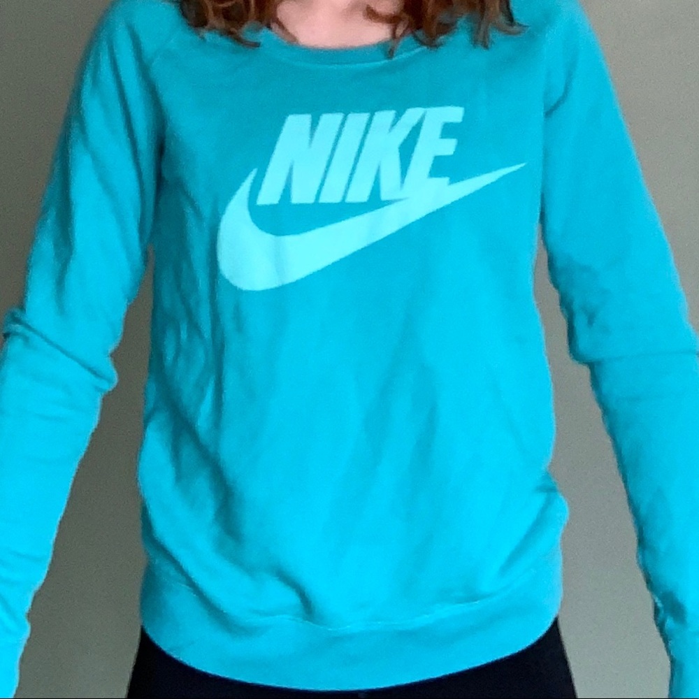 Vintage Nike Sweatshirt